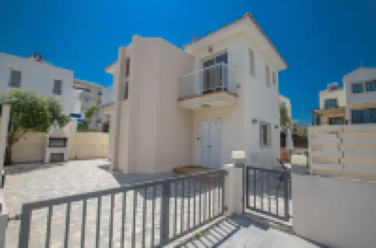 "วิลล่าวันหยุด protaras Pv5"