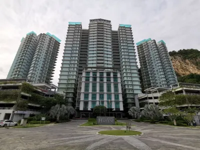Mountain & Lake Views' Suite Cycas