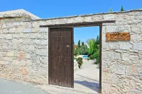 Simeon Estate in Drouseia
