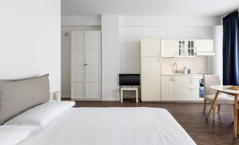 Largo Molina Studio III by Wonderful Italy