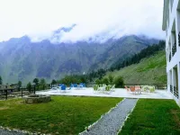 RiverEdge Luxury Resort Hotels in Kaghan