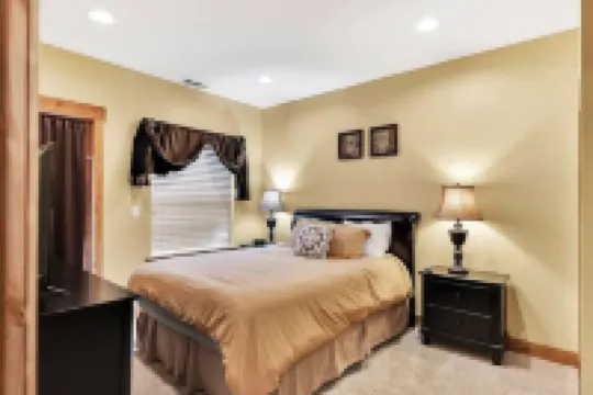 Alpine Village Suite w/ Garage and Sauna