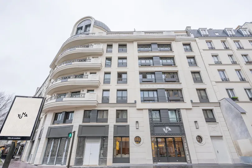 Yuna Porte-Maillot - ApartHotel