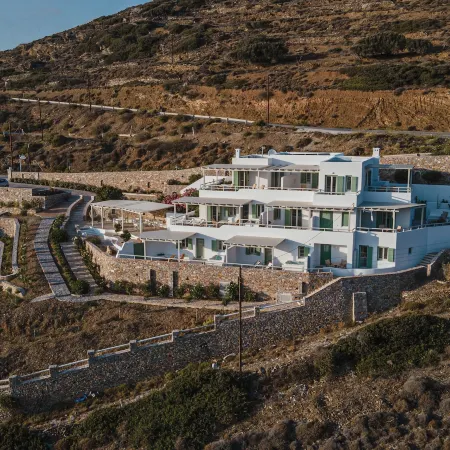 Castello Amorgos Suites
