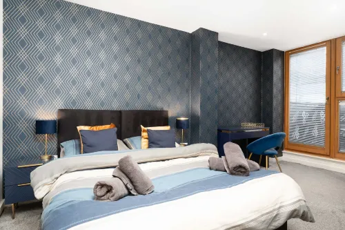 2br-city Centre-modern