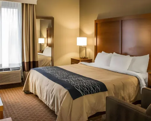 Quality Inn Hotels in Green