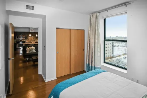 Stylish Top Floor Condo in Downtown Indianapolis, Mile Square Neighborhood