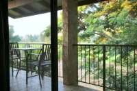 2 bedroom/2 bathroom condo