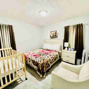 Kid friendly neighborhood!  Everyone is welcomed in this cozy apartment home! Rooms