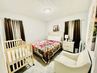 Kid friendly neighborhood!  Everyone is welcomed in this cozy apartment home!