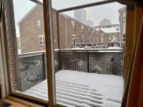 Charming Downtown Dayton Townhome with private garage