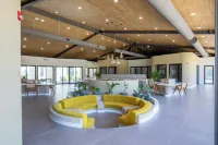 Tropic Modern Condo w/shared pool workspace Nosara