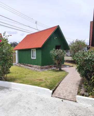 Charming Little Guest Cabin with WiFi in Alto Boquete