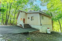 Luxury Lakefront Retreat on 2 Acres—Hot Tub, Real Wood Fireplace, Fishing & More