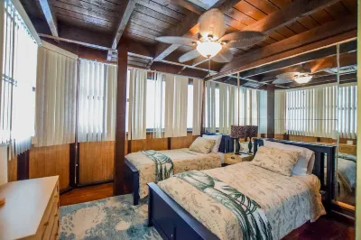 Sunrise Beach Resort-Same Beach as Atlantis-3 Bedroom-Villa Tropicalia Hotels in 