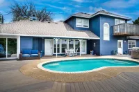 Lakefront House w/ Pool & Private Beach