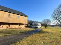 Cozy Farmhouse in Lancaster Hotels in Pequea Township