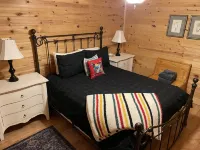 Spacious Mountain Home Close to Blue Ridge Pkwy w/ Hot Tub