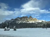 Canmore Windtower Hotel Room