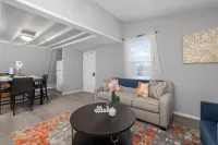 Chic A-frame, Walk to Marina,  Family Friendly