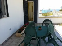 Beachfront holiday home 30 meters from the water Hoteles en Ugento