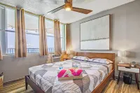 PENTHOUSE with Stunning Ocean Views