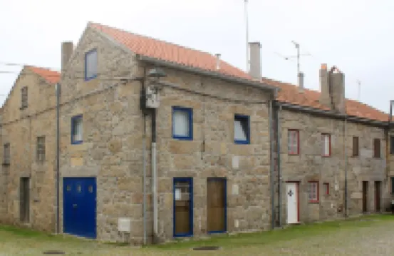 Rustic and cozy house in the village of Sabugueiro - Serra da Estrela โรงแรมใน