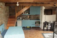 Rustic and cozy house in the village of Sabugueiro - Serra da Estrela