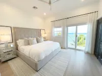 NEW! Modern Beach/Oceanfront Condo - STUNNING! Seabreeze Villas