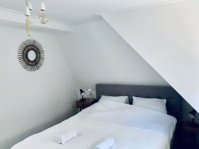 New renovated House in old city center Hotels near Sint Pietershof (15e Eeuw)