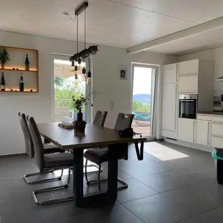 Penthouse Trier mit Großer Dachterrasse und Aussicht Über Trier