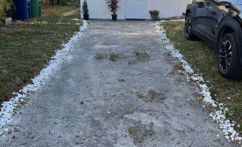 Miami Gardens Comfort Suite by - 0226o12000lli643o1C28 R 339 206 R5 D