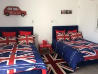 MODERN VILLA WITH POOL CLOSE TO THE BEACH