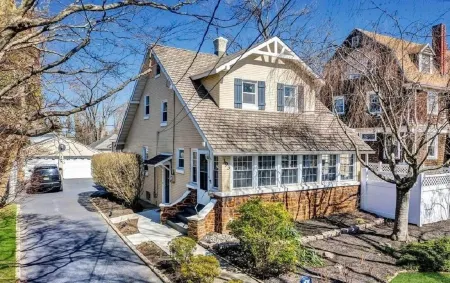 Long Branch Beach house with Inground Pool