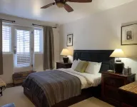 Luxurious and sanitized Studio, original adobe walls, wood floor, real sanctuary