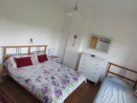 .3 Bed Mill House in the countryside attached to a 100 year old flour mit