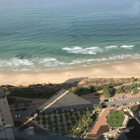 Ocean view mini penthouse on the 30th floor