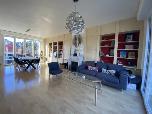 Grande Maison Avec Piscine Hôtels à : Redon