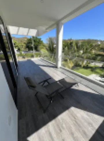 Cozy Family Beach House Pet Friendly Hotels in La Libertad