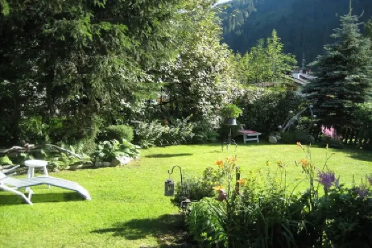 Log cabin 6-10P. Mountain village Kleinarl cozy, quiet, sunny, close to the center