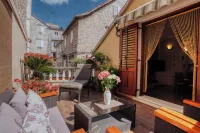 Old Town Villa Trogir Stars with Free Parking