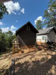 Brand new 3-bedroom lakefront with walk down access to TableRockLake and firepit
