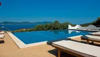 Villa with Private Pool and Beautiful Aegean Sea Views -  Casas de vacaciones