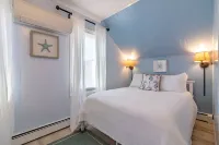 Steps to Restaurants, Shops & Waterfront, Bar Island, Free 2-Car Parking,  Wi-fi