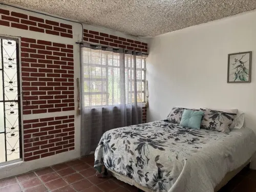 Casita Centrica Pana (3 min from Santander St