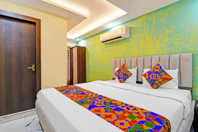 FabHotel the Crown - Near Star Mall Hotels near Ananda Dhara Children's Park