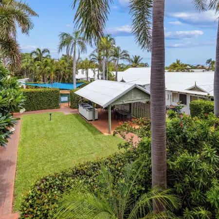 Cable Beachside Villas