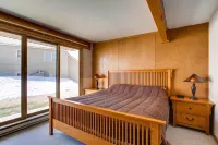 Updated 1 Br - Ski-in/Ski-Out Access 1 Bedroom Condo - No Cleaning Fee! by RedAwning