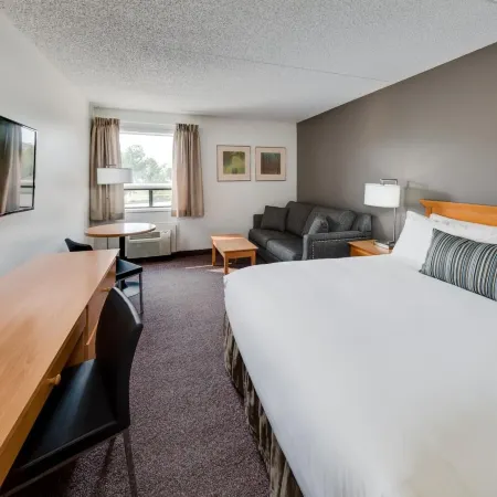 Heritage Inn Hotel & Convention Centre - Moose Jaw