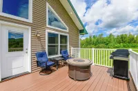 Mtn-View Home 6 Mi to Jay Peak Resort Fish and Hike - Wifi